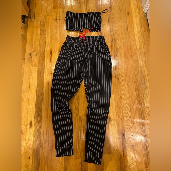 Missguided Madison beer 2 piece matching crop top lace up set joggers pinstripe - Picture 8 of 14